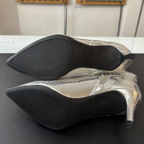 GUESS Women's Silver Snakeskin Pattern Western Ankle Boots, Sz 6,SEE DESCRIPTION - Picture 10 of 15